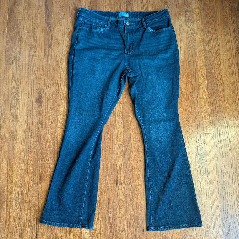 2 - Denizen from Levi's | Mid-Rise Boot Cut Jeans | 18M - Picture 2 of 9